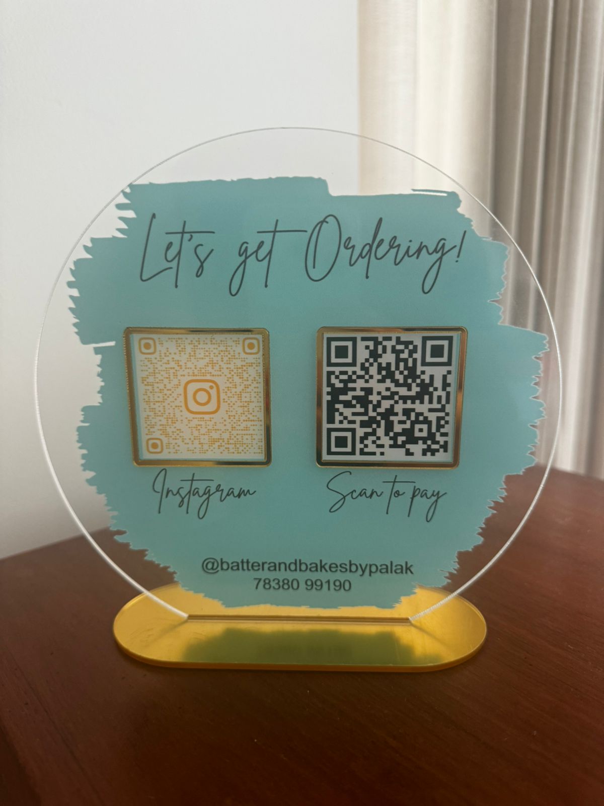 Paint Brush Effect QR Code Social Media Payment Scanner Stand