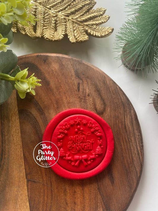 Intricate Christmas Wreath Merry & Bright POPup! Stamp